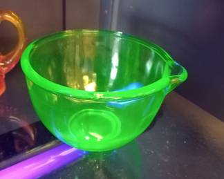 uranium glass 