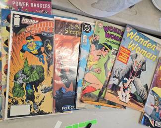 10-25c vintage comics 