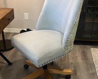 Pier 1 Imports Desk Chair