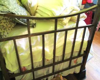 Vintage Brass Bed/Day Bed