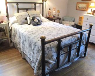Antiue Brass Bed (Full)