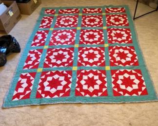 Star Patterned Quilt