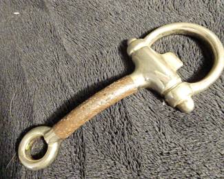 VTG Gucci Can Opener