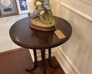 Antique side table with large Adrea Bluebirds
