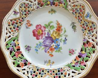 Numerous Bavaria and painted vintage plates