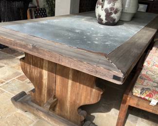 Out door teak wood/metal ding table
L 113” x W 41” x H 31”
