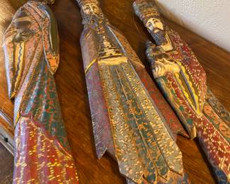 3 wood and painted wall hanging wise men
32”-34”