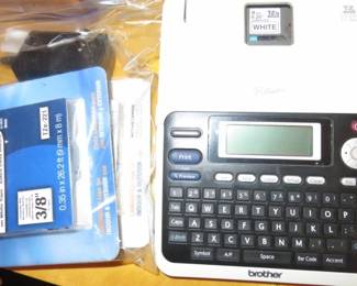 Brothers P-Touch Label Maker