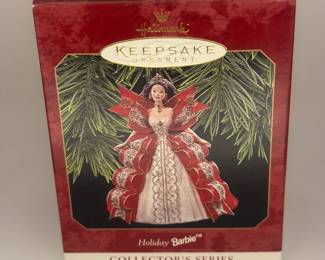 Hallmark Barbie Keepsake Ornament Holiday Barbie Collector Series.  Decorate Year Round!