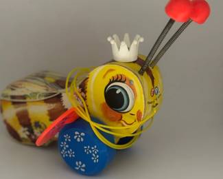 Vintage Fisher Price Queen Buzzy Bee Pull Toy Made In USA