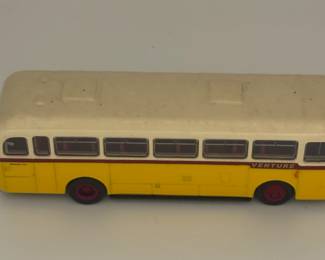 Rare Vintage Diecast Yellow & Cream Bus - Made in England.