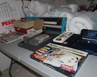 Art supplies, Chinese brush art supplies, pallettes, matte cutter.