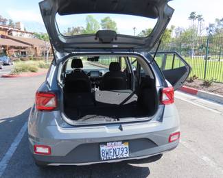 2021 Hyundai Venue. 1.6L, 4 cylinder. Still under manufactures warranty !!! 5 years or 60,000 miles plus 10 year or 100,000 miles power train warranty. Collision avoidance assist, electronic stability control, rear view camera, alloy wheels. No pets, no smoking and no children. 44,500 miles. Great car.  Galactic gray color, excellent condition.

