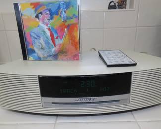 Bose Wave radio with single CD palyer. 