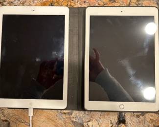 Two iPads, 16GB.