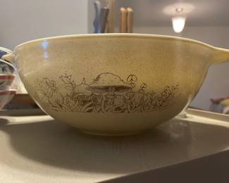 VTG Pyrex  Forest Francis Mushroom Nesting Bowls(4)