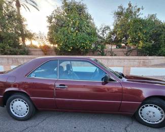 1989 MercedesBenz 300CE Coupe