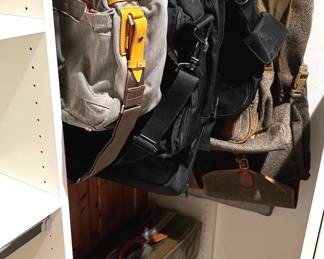 Travel Garment Bags  Tumi, Paul Smith, Hartman, 