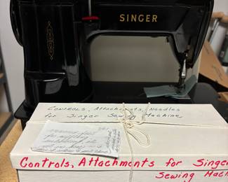 Singer 1950 301 sewing machine. Looks new