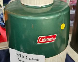 VINTAGE COLEMAN DRINK COOLER