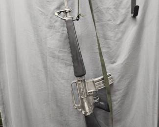 MOVIE PROP RESIN M16A1 RIFLE