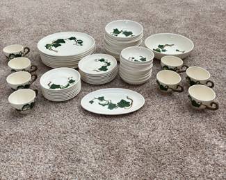 Ivy Pattern Dinnerware Set - Plates, Bowls, and Cups