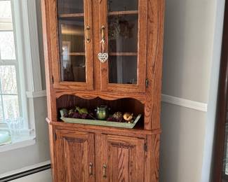 Corner Cabinet 