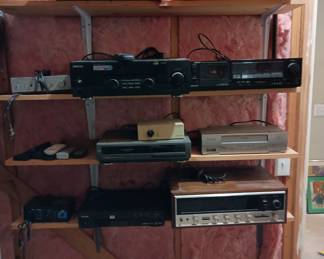 Assorted vintage electronics