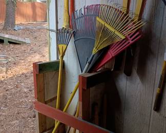 30+  garden tools