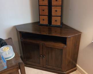 Nice corner cabinet
