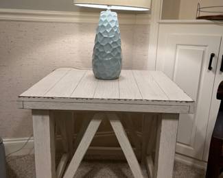 End table