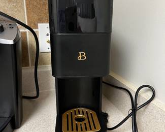 Beautiful single cup coffee maker