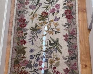 Hand hooked hallway rug