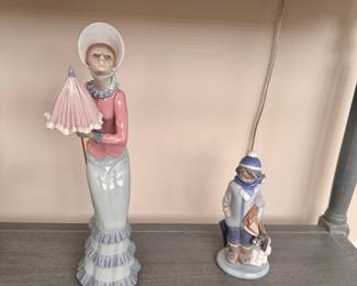 Lladro "Frustrated Walk" Porcelain Figurine