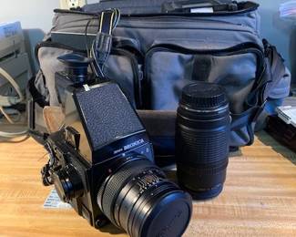 Zenza Bronica GS-1 with extra lens, accessories and bag