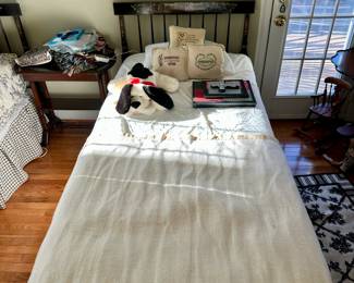 Twin Bed