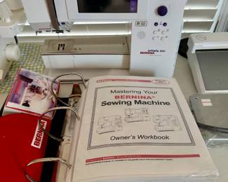 Bernina Embroidery / Sewing Machine: Artista 200