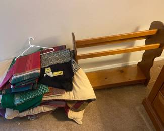Quilt Rack And Material Super Lot