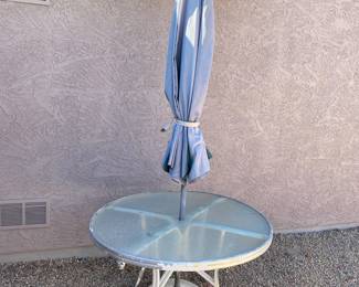 Umbrella Table 