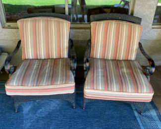 Nice Chairs 