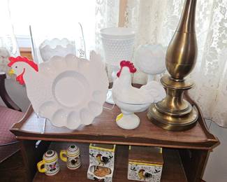 Vtg Westmoreland Milk Glass Rooster Candy Dish,
Vtg Teleflora Rooster Deviled Egg Platter, Vtg Py Ucagco Rooster & Roses Match Holder, Vtg Py Ucagco Rooster & Roses Salt & Pepper, Vtg Indiana, Milk Glass Quilted Diamond Pattern Pedestal, Compote, Py Ucagco Rooster & Roses Salt Box, Vtg Indiana Glass Diamond Point Tall Apothecary Dish!