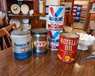 Vtg Oi Cans!