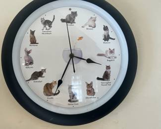 Meowing Cat Clock!