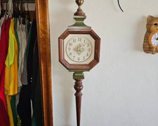 Tell City Chair Co MCM Wooden Clock w/Brass Eagle!