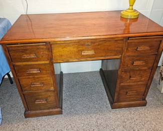 Vintage Solid wood Desk! Mint Condition!