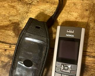 Vtg. Alltel 3846 Nokia 6235i Camera Cell Phone w/Case 