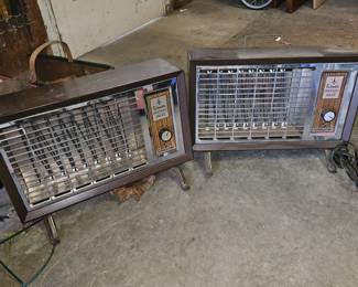 Vtg Superelectric Automatic Instant Heat #645 Heaters!
