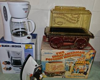 Vtg Sunbeam The Great American Popcorn Machine W/Box, ,Etc!
