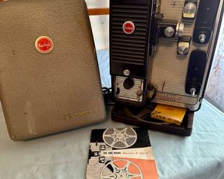 Cine-Kodak Showtime 8 Projector!