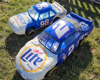 Miller Lite & Busch Blow Up Cars!
